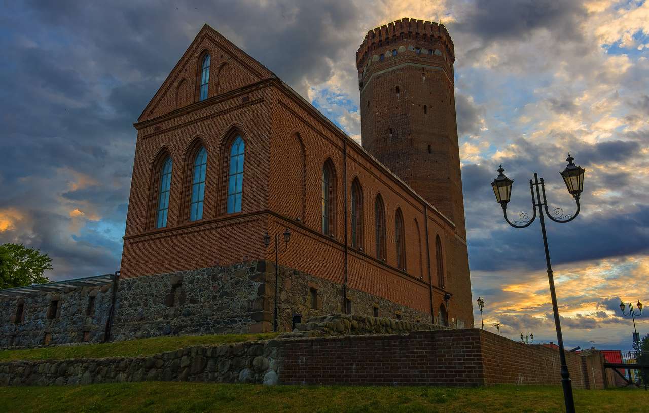 Замъкът в Człuchów онлайн пъзел