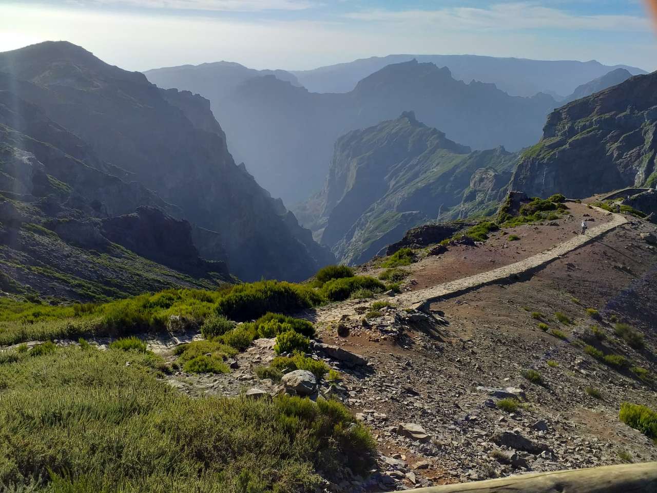 Munții din Madeira puzzle online din fotografie