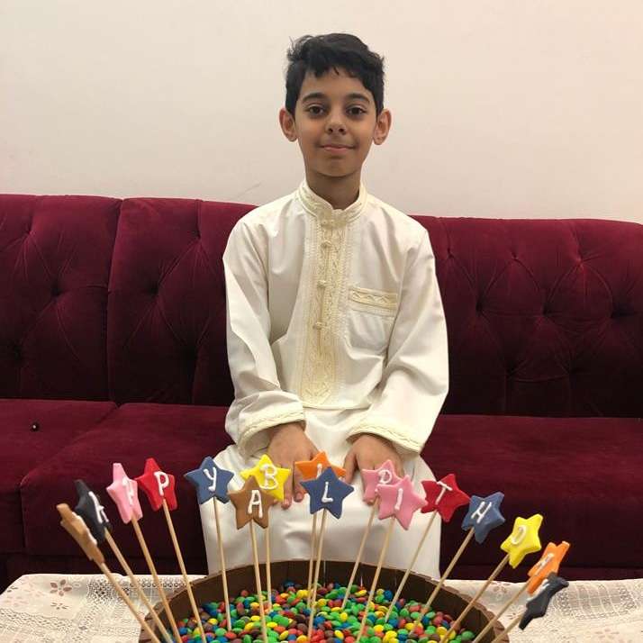 Ziua de naștere a lui Ali puzzle online din fotografie