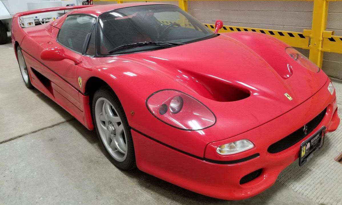 Ferrari F50 pussel online från foto