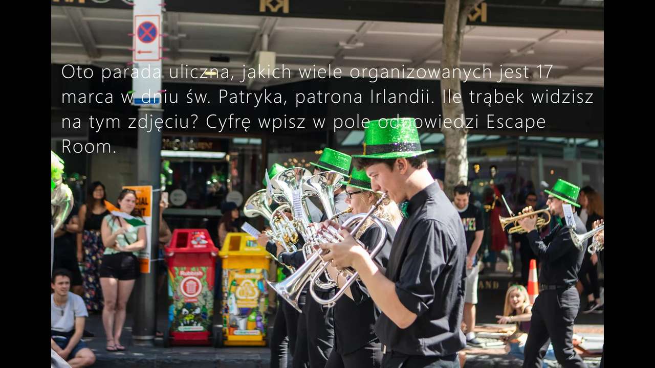 Parade on Saint. Patrick puzzle online from photo