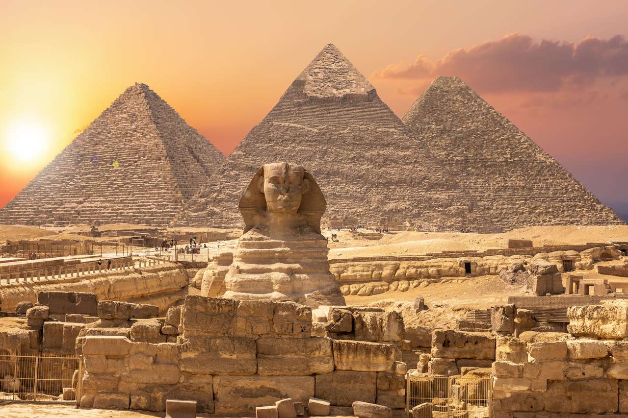 Pyramid pussel online från foto