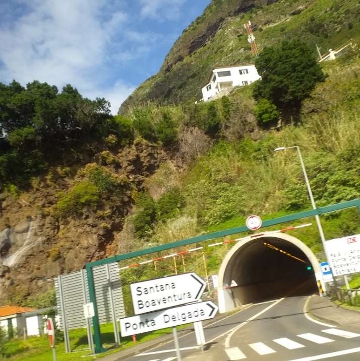 Tunnel sotto la montagna puzzle online