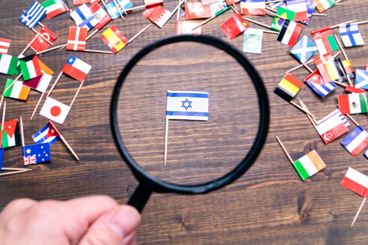 Vlaggen van verschillende landen puzzel online van foto