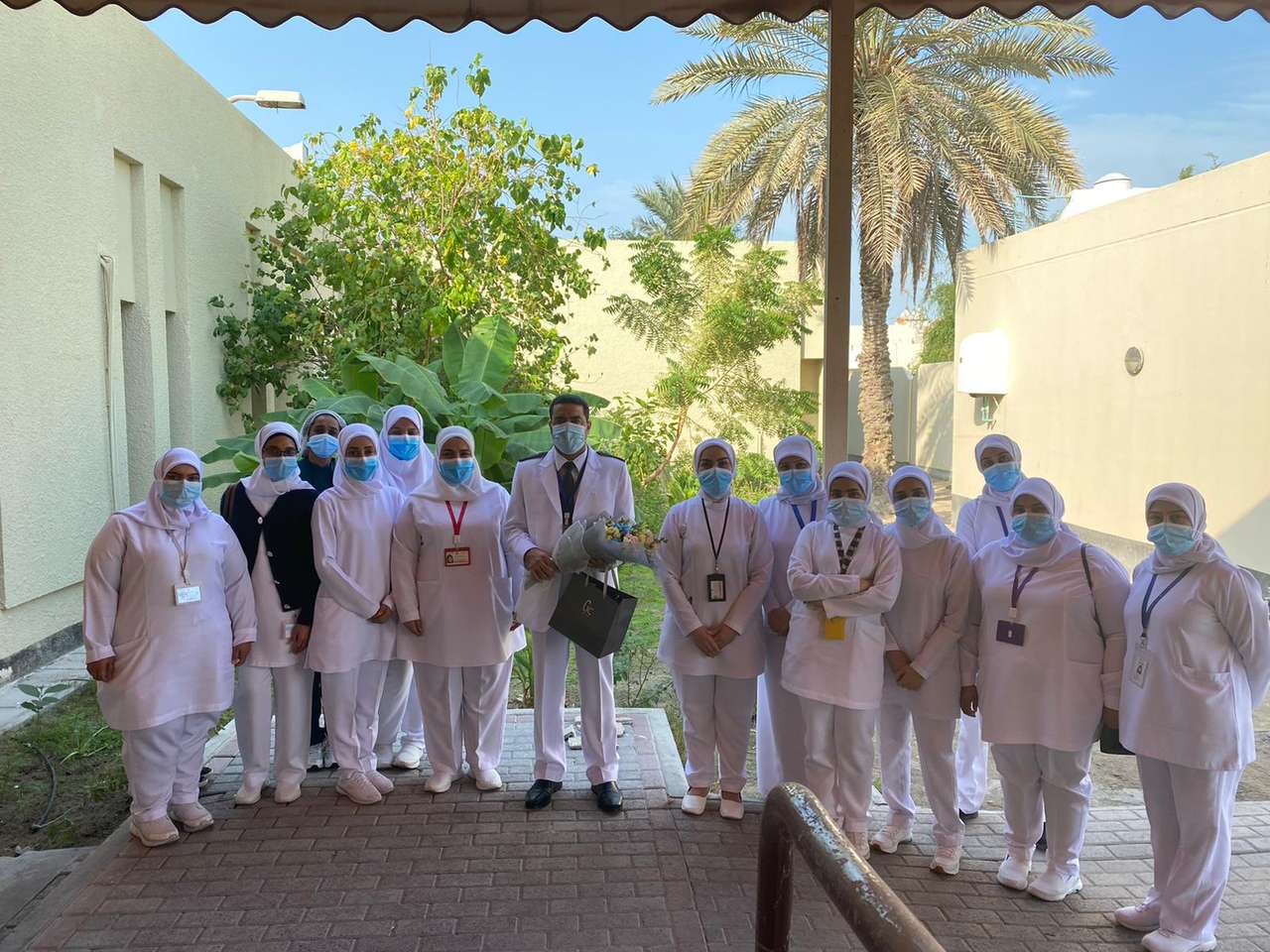 Sitra-verpleegkundigen puzzel online van foto