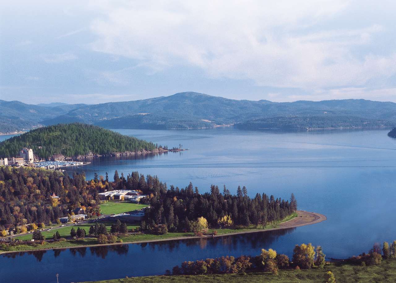 Lake Coeur d' Alene puzzle online from photo
