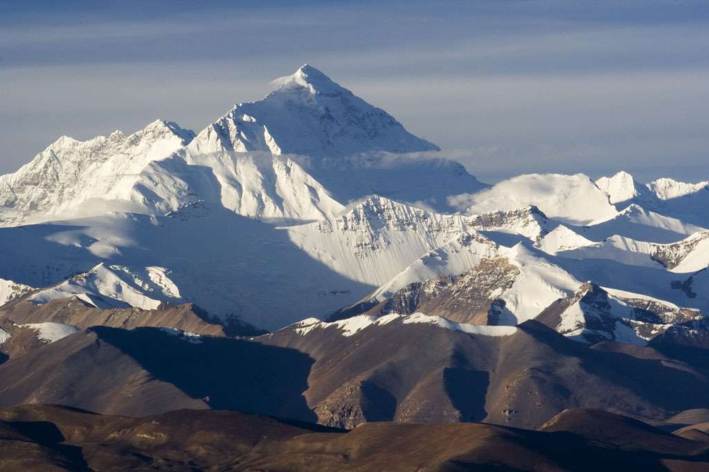 Monte Everest. puzzle online a partir de fotografia