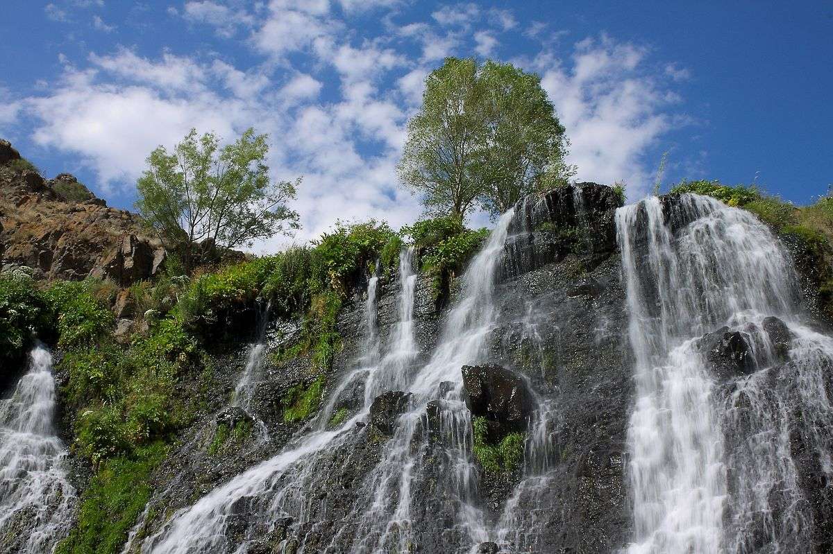 JCP Nytt vattenfall pussel online från foto