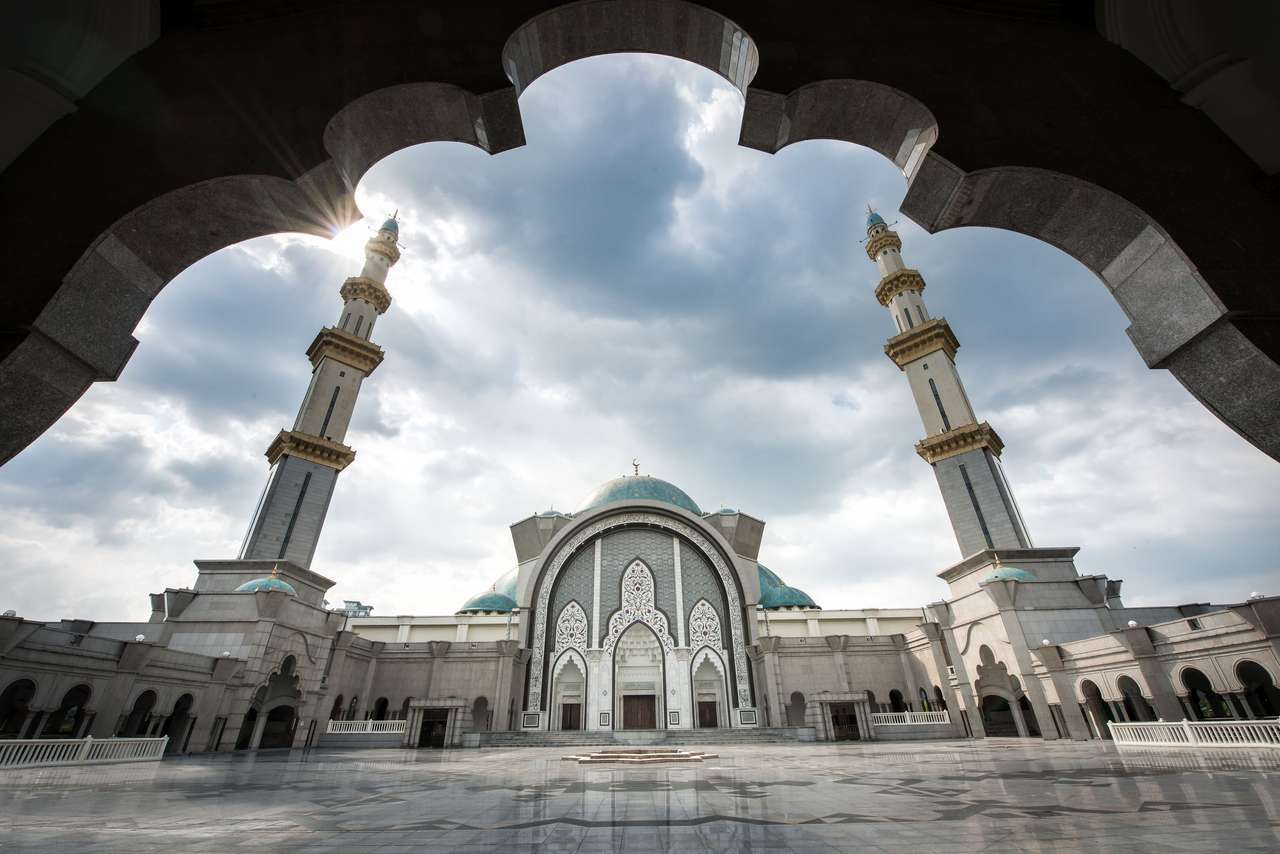 Masjid Wilayah Persekutuan. Online-Puzzle vom Foto