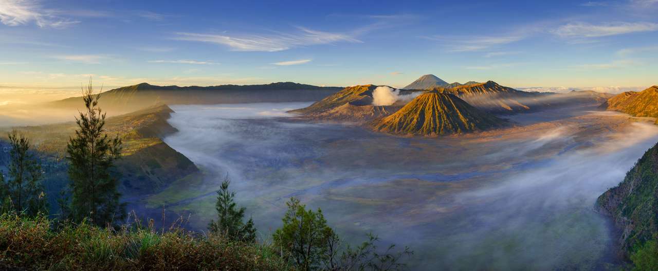 Bromo volcano puzzle online from photo