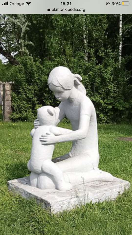 Скульптура плюшевого ведмедика скласти пазл онлайн з фото