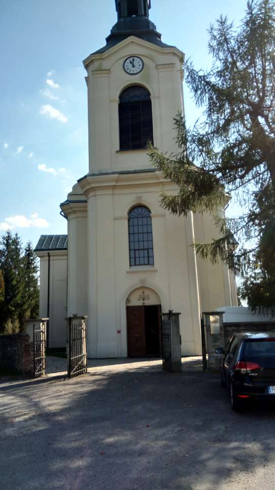 Kirche in Jastliski. Online-Puzzle
