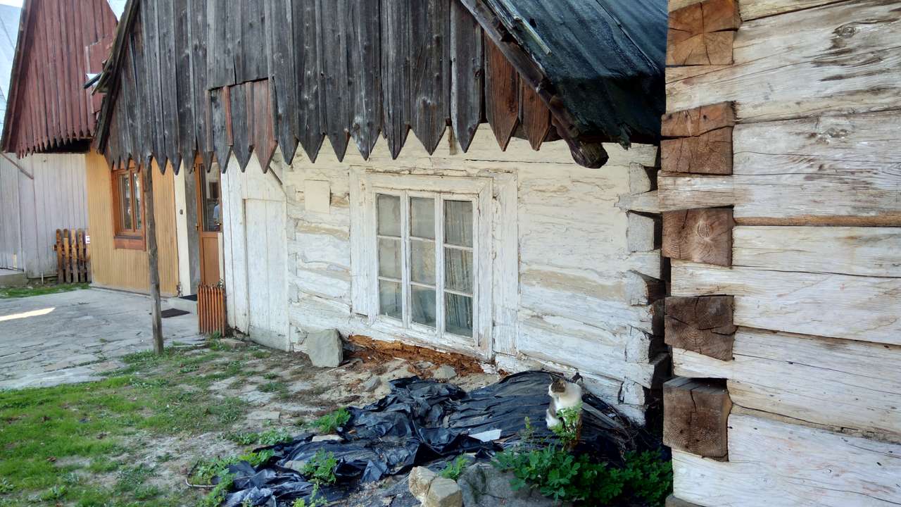 Antieke huizen in Jasylki online puzzel