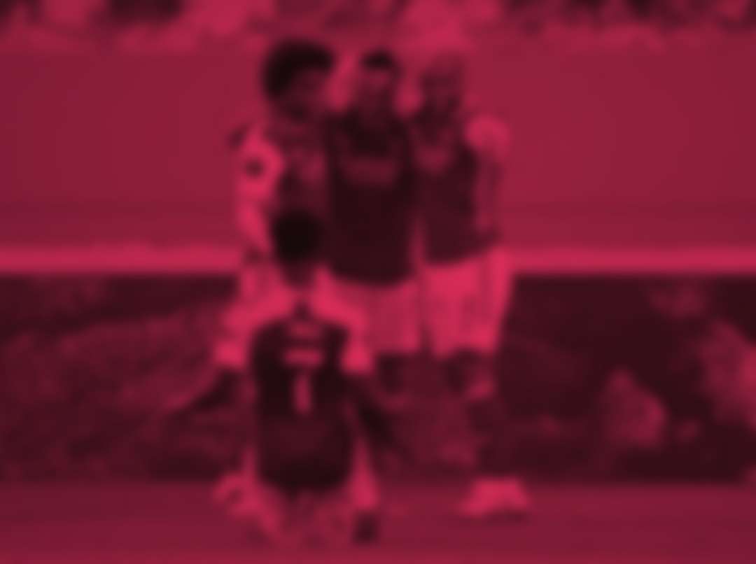 Arsenal piros fotó online puzzle