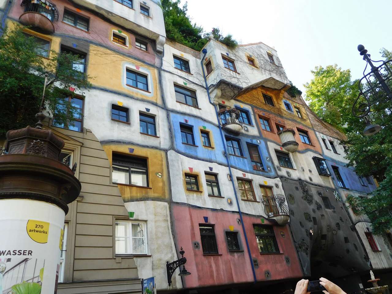 Hundertwasserhaus ve Vídni puzzle online z fotografie
