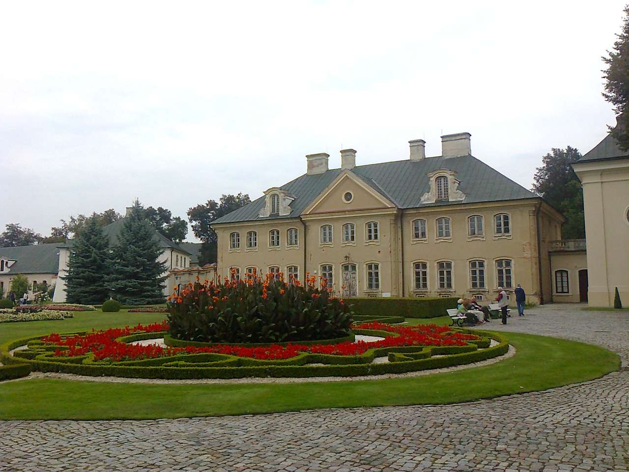 Palast in Kozłówka. Online-Puzzle