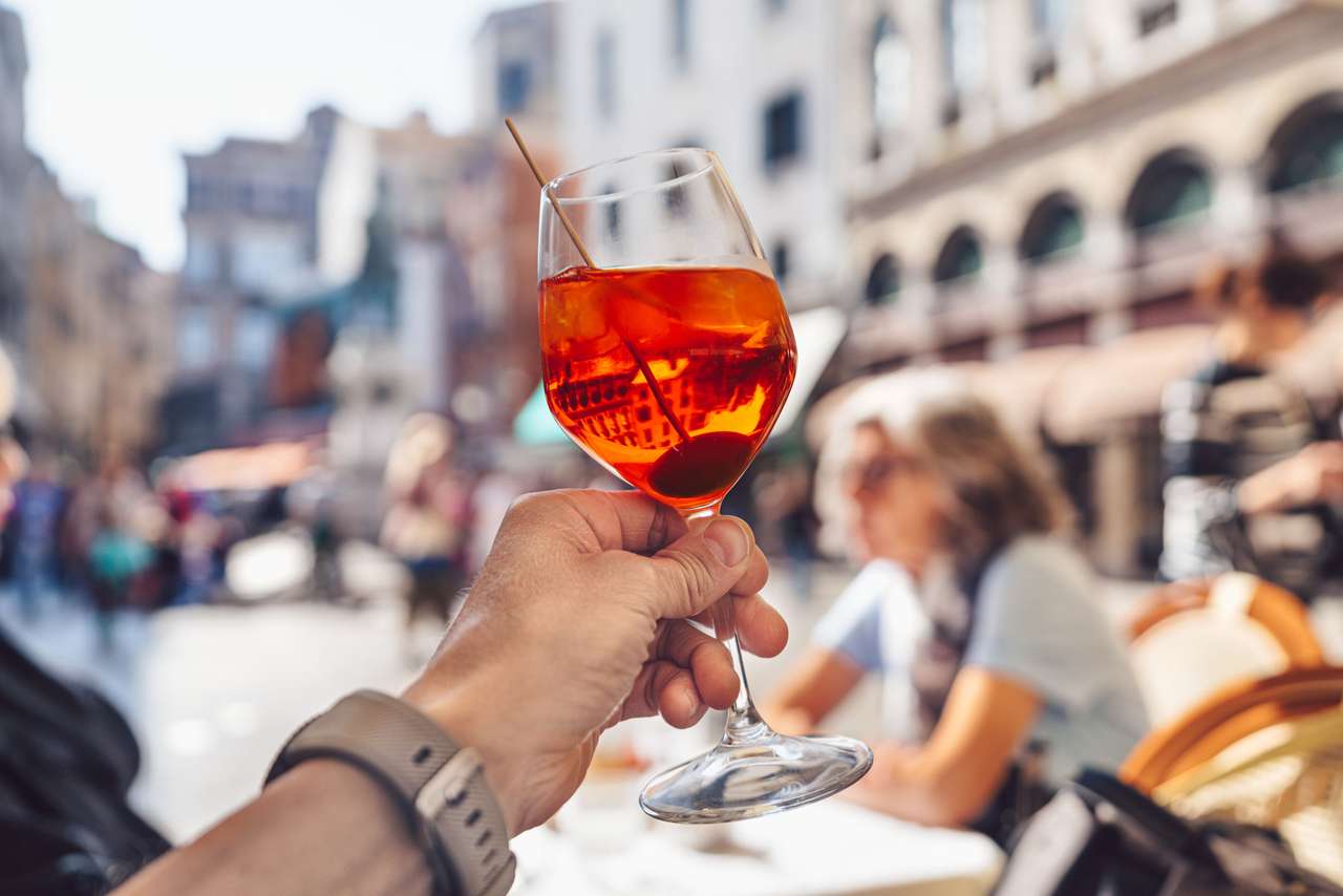 Glass of aperol in Venice online puzzle