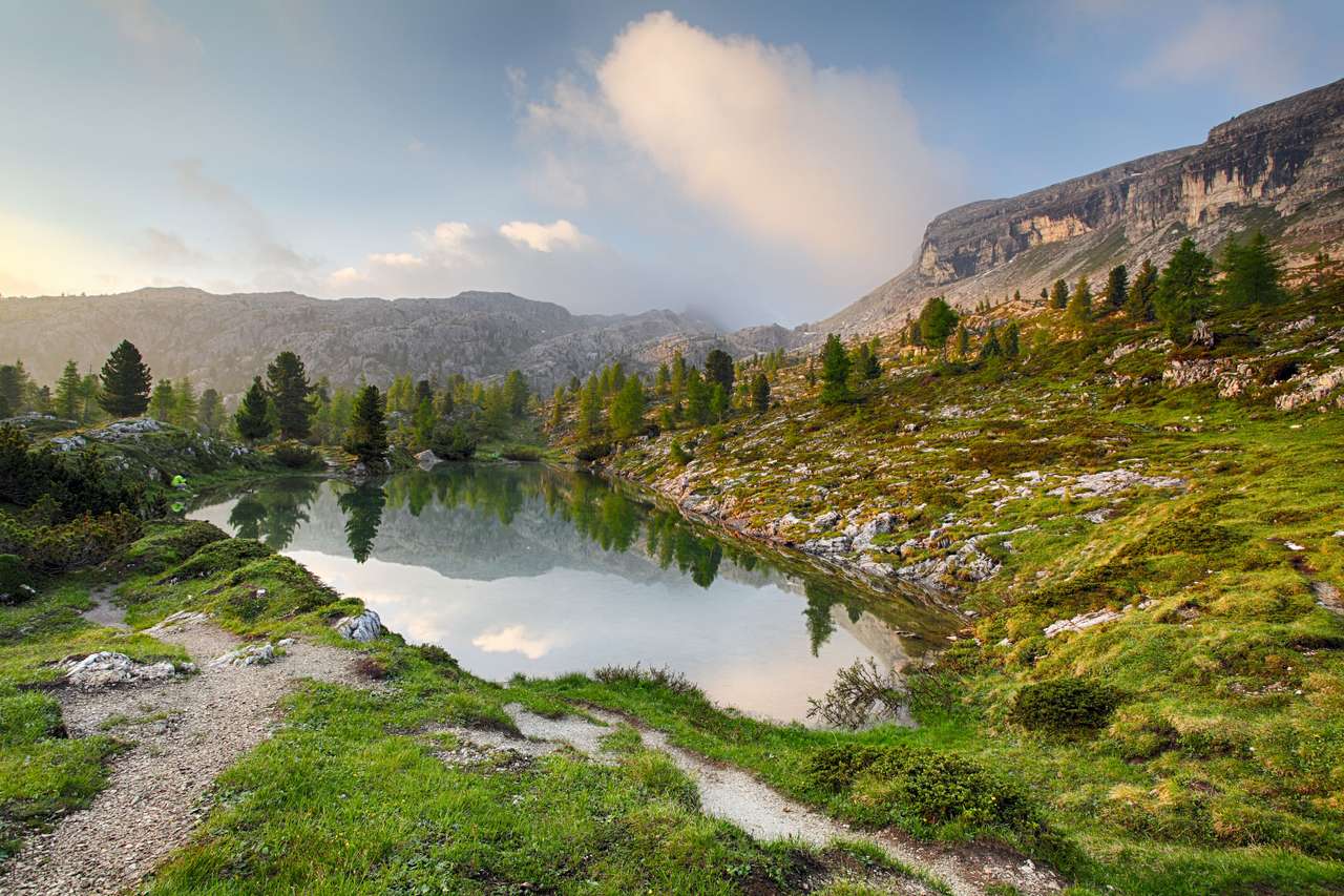 Paisaje Naturaleza Alpes en Italia rompecabezas en línea