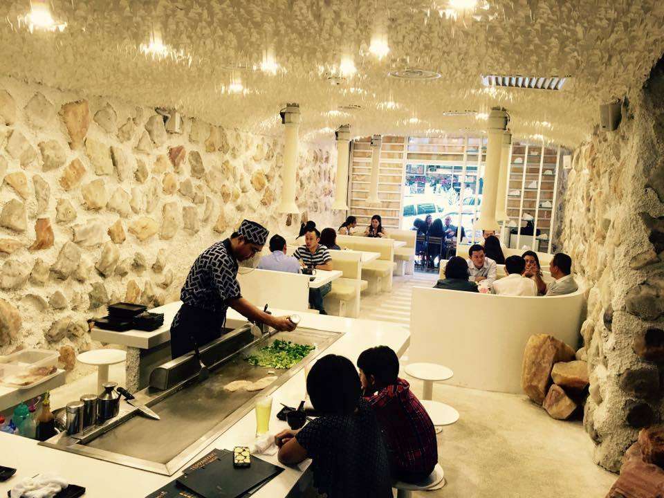 Pista: cueva de sal hecha por el hombre en Malasia puzzle online a partir de foto