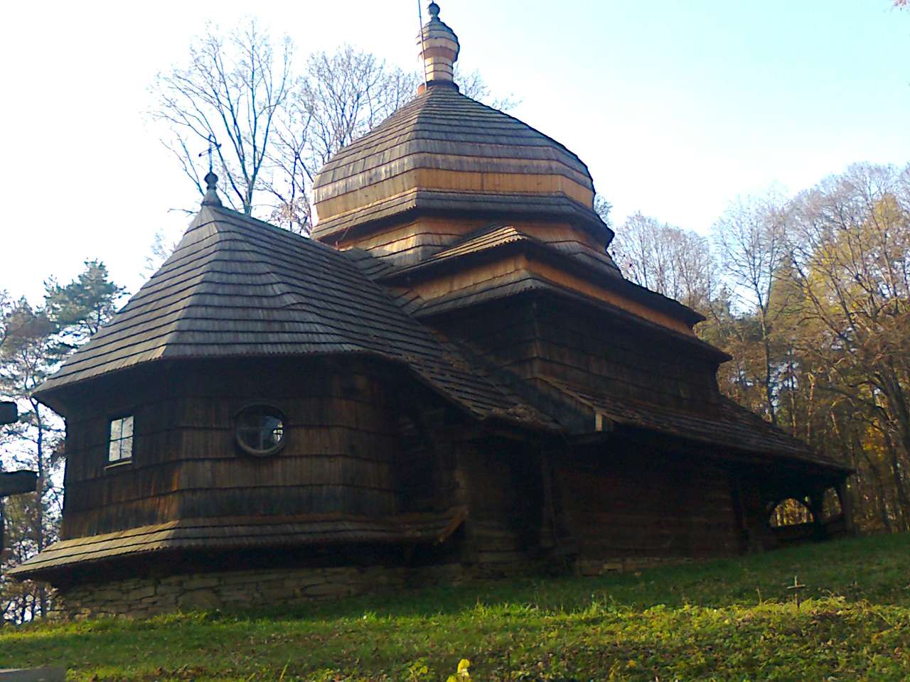 Orthodox church - Bieszczady online puzzle