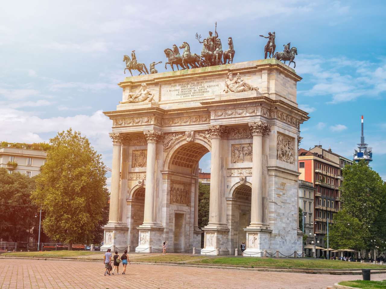 Arco de paz ou portão de sempione em Milão puzzle online a partir de fotografia