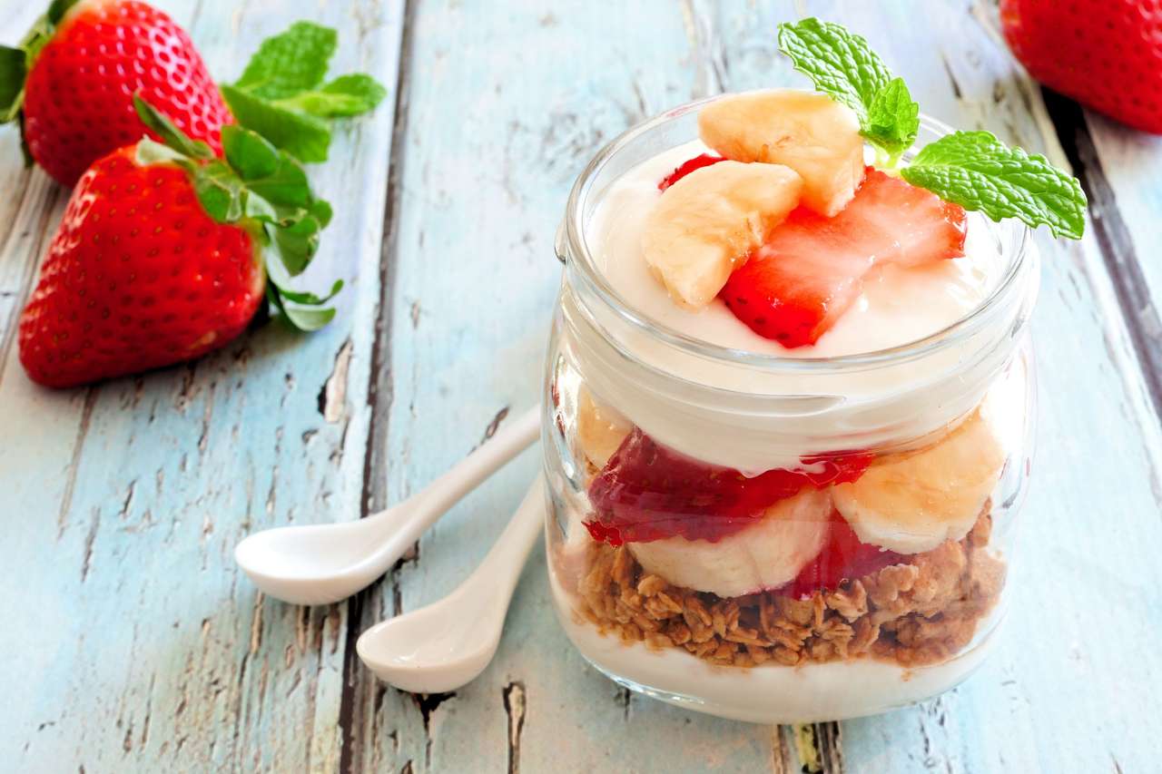 Strawberry and banana parfait online puzzle