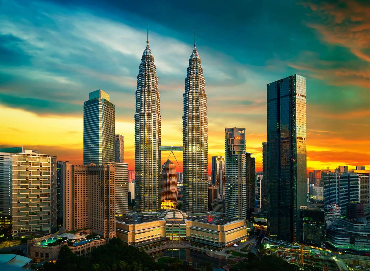 Kuala Lumpur Skyline Pussel online