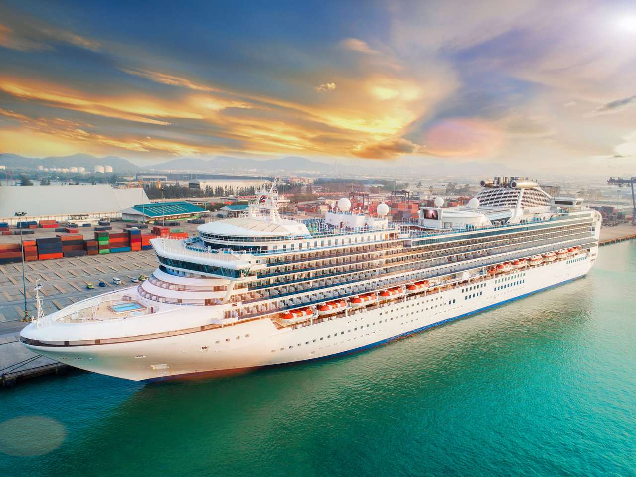 Star Cruise επιβατηγό πλοίο online παζλ