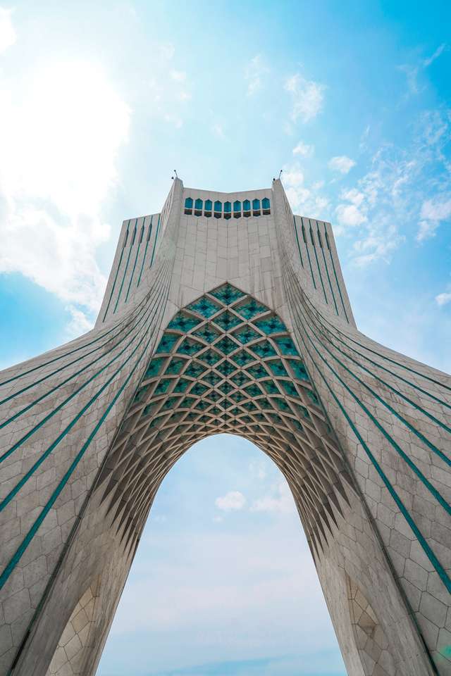iran architecture puzzle online from photo