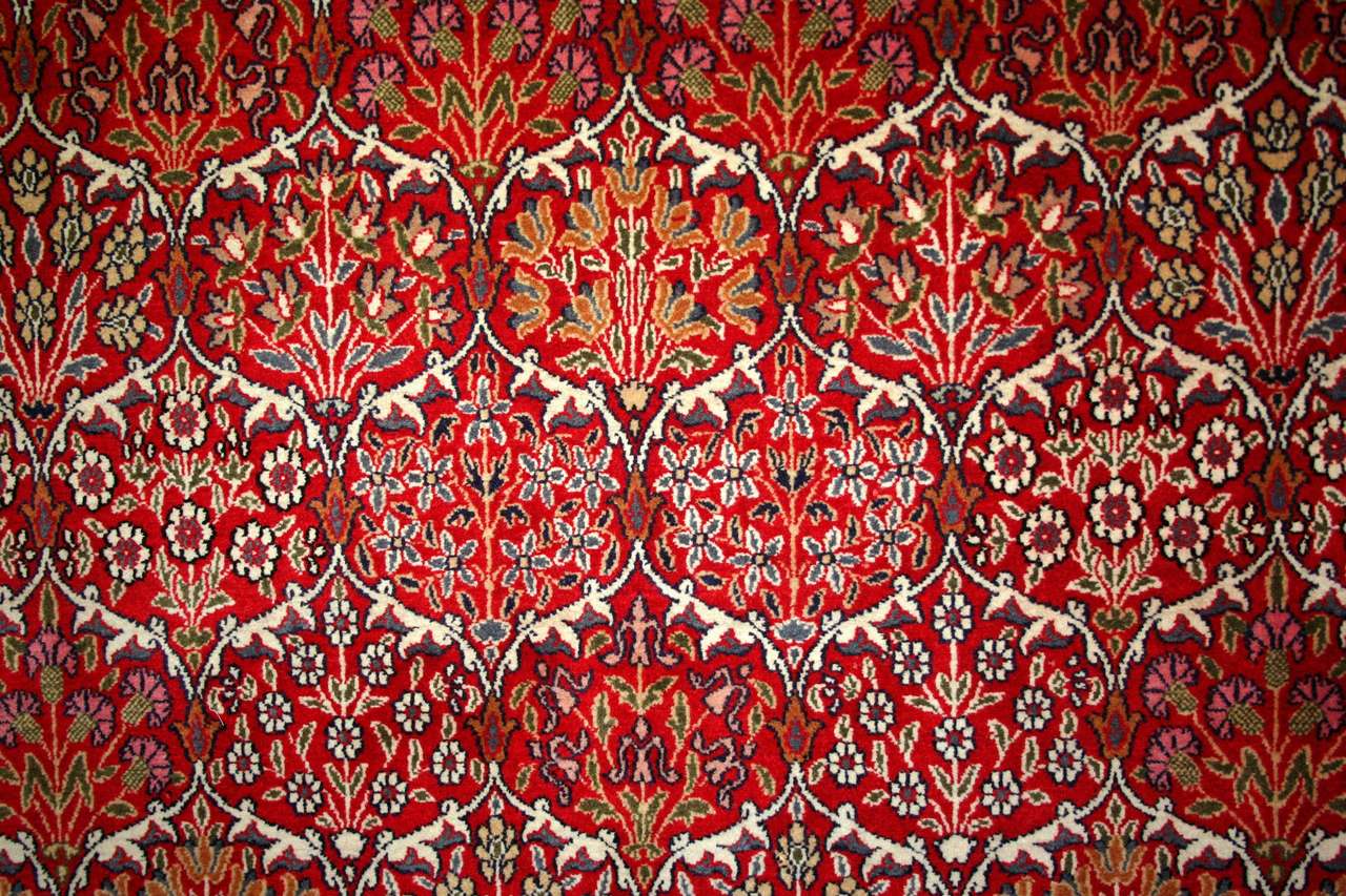 Beautiful turkish carpet with pattern puzzle online from photo