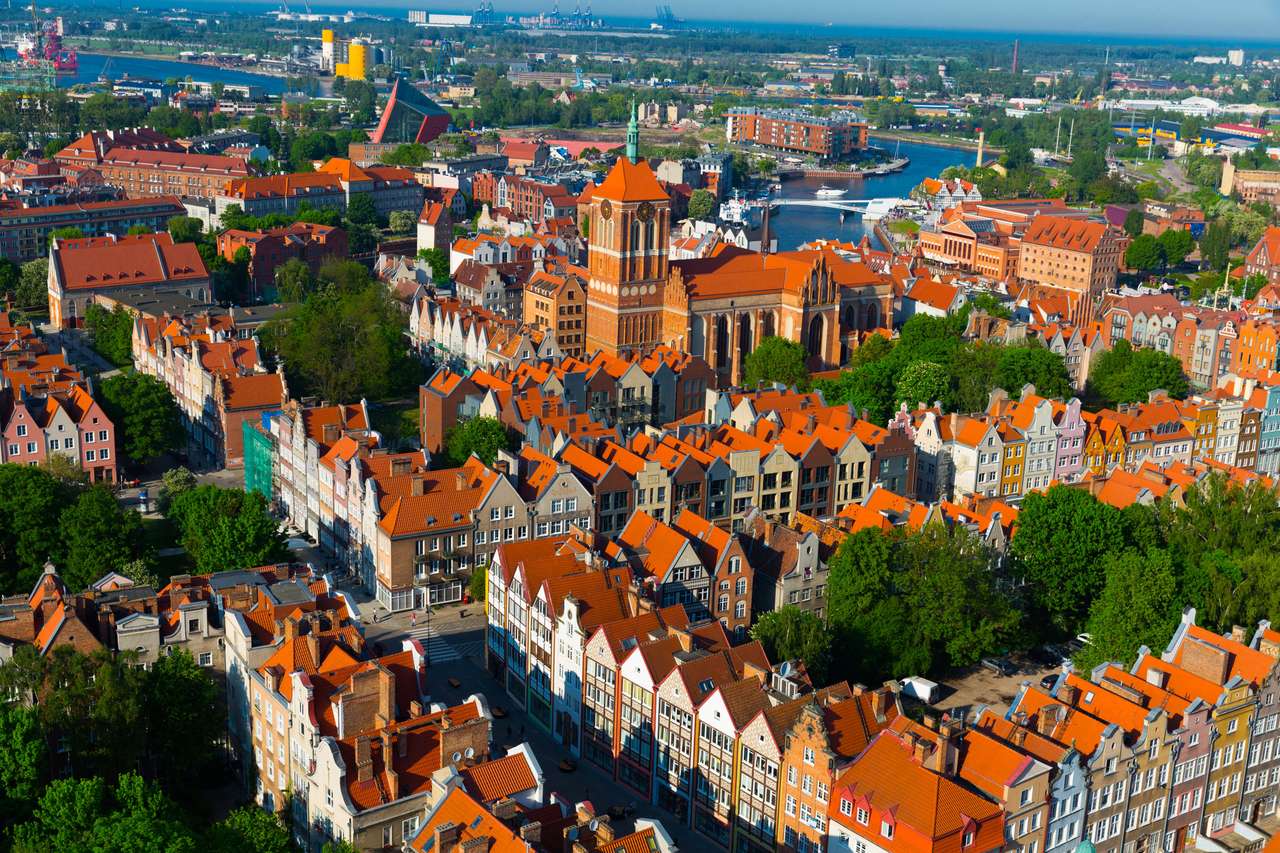 Vista aérea da arquitectura da cidade de verão de Gdansk puzzle online