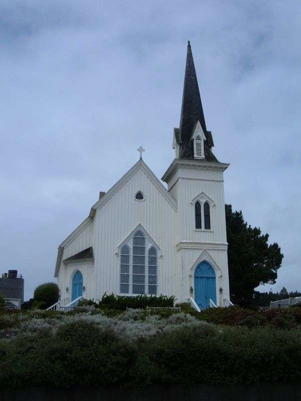 Όμορφη εκκλησία παζλ online από φωτογραφία