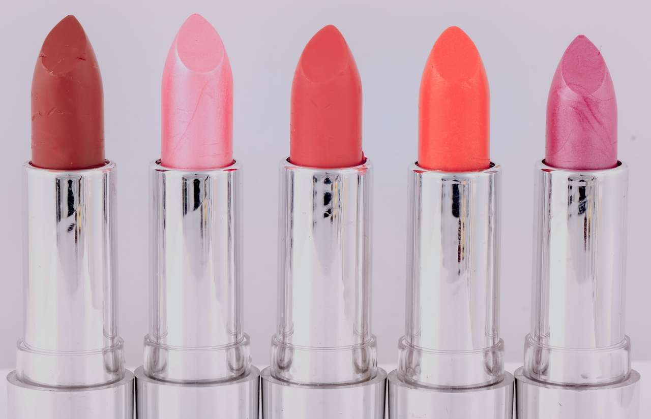 Kylie's Lipstick online puzzle
