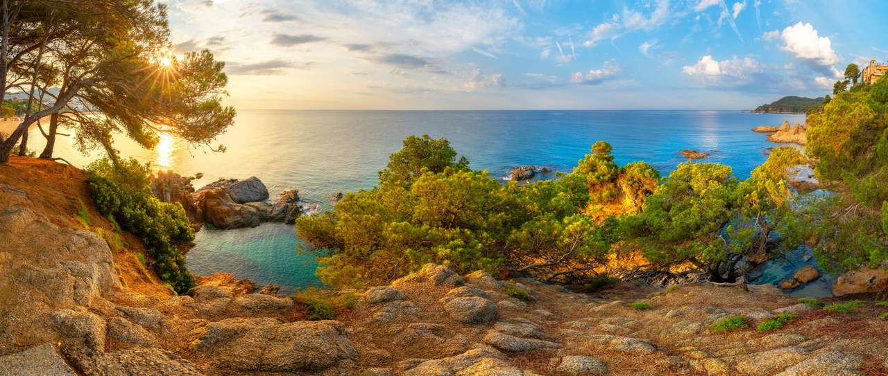 Costa Brava kust in de ochtend online puzzel