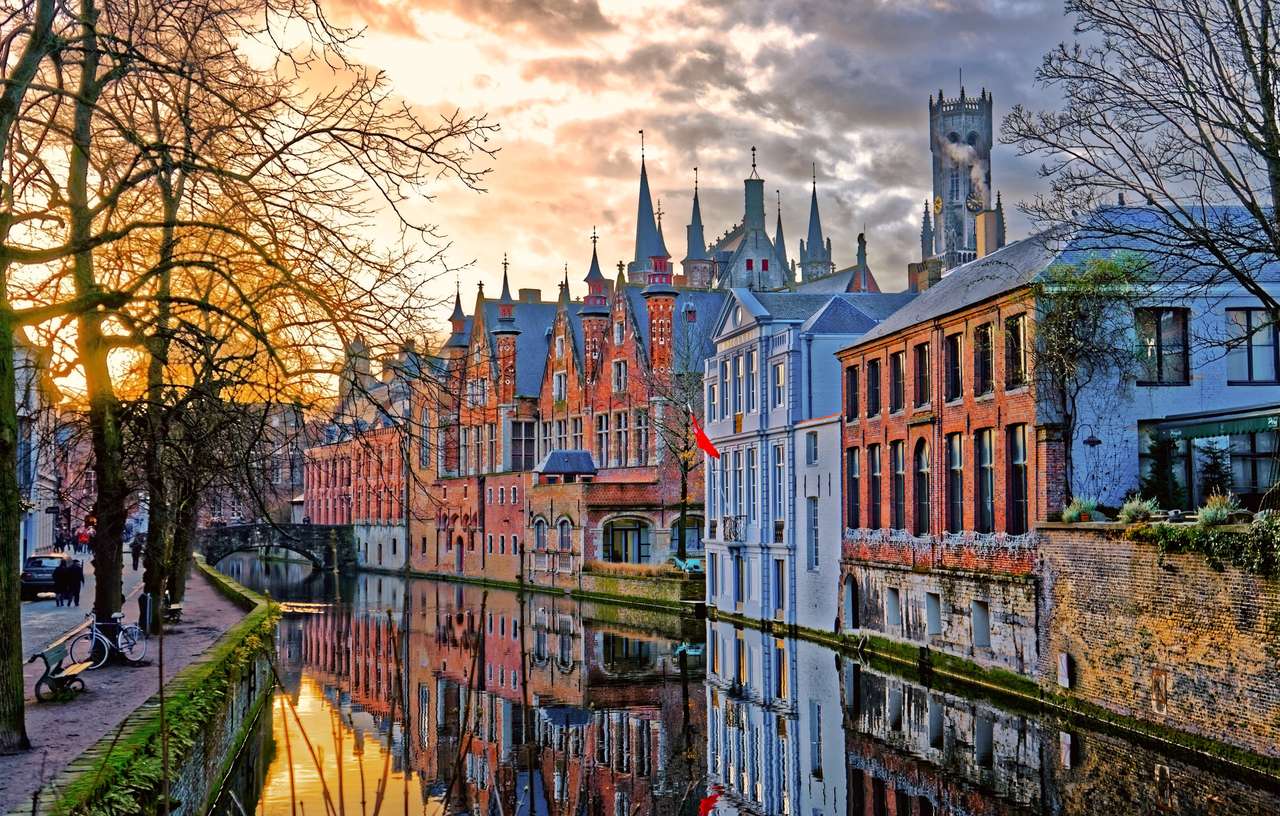 Canais de Bruges (Bruges), Bélgica puzzle online