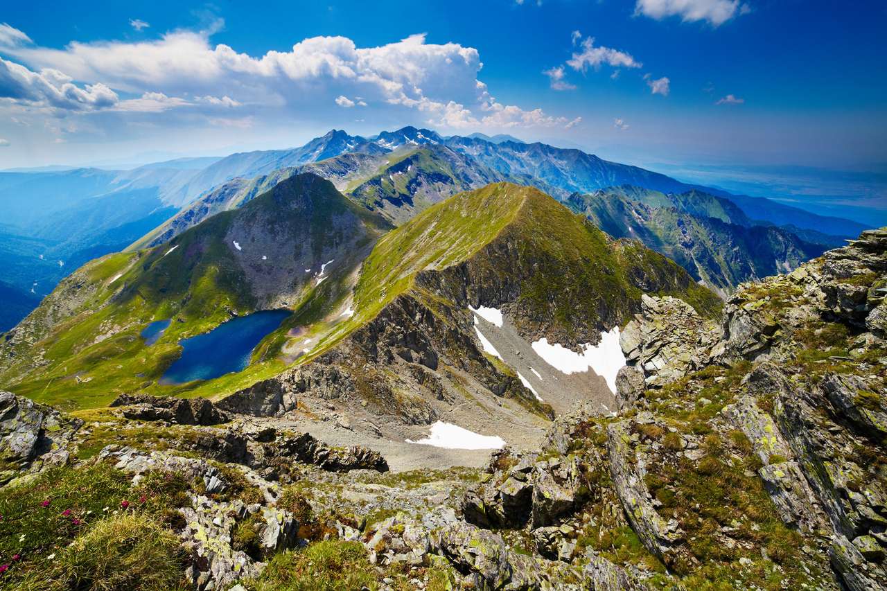 τα βραχώδη βουνά Fagaras στη Ρουμανία online παζλ