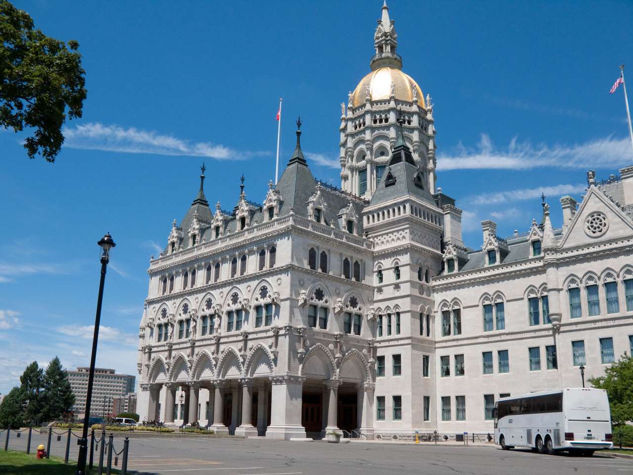 Budova Kapitolu v Hartfordu online puzzle