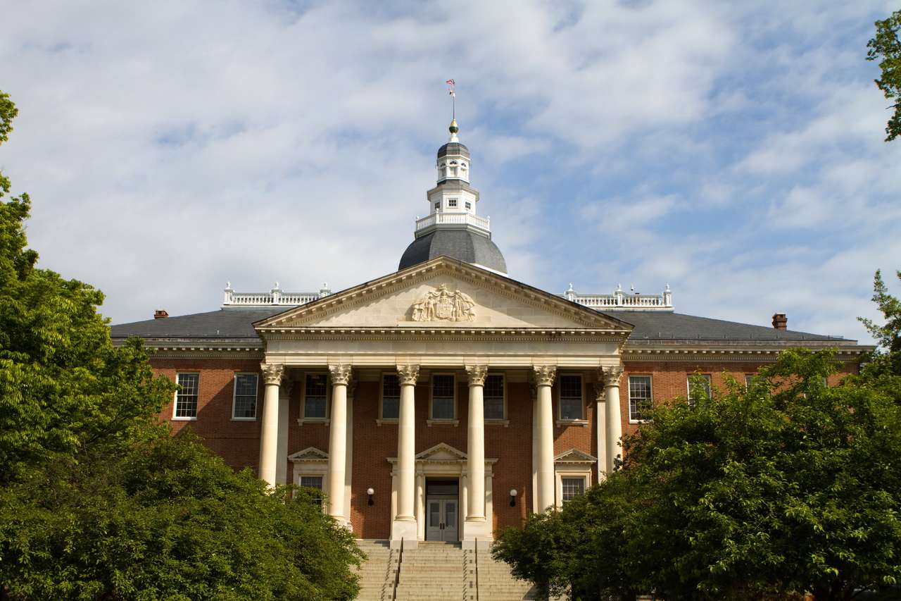 Maryland State Capitol building puzzle online from photo