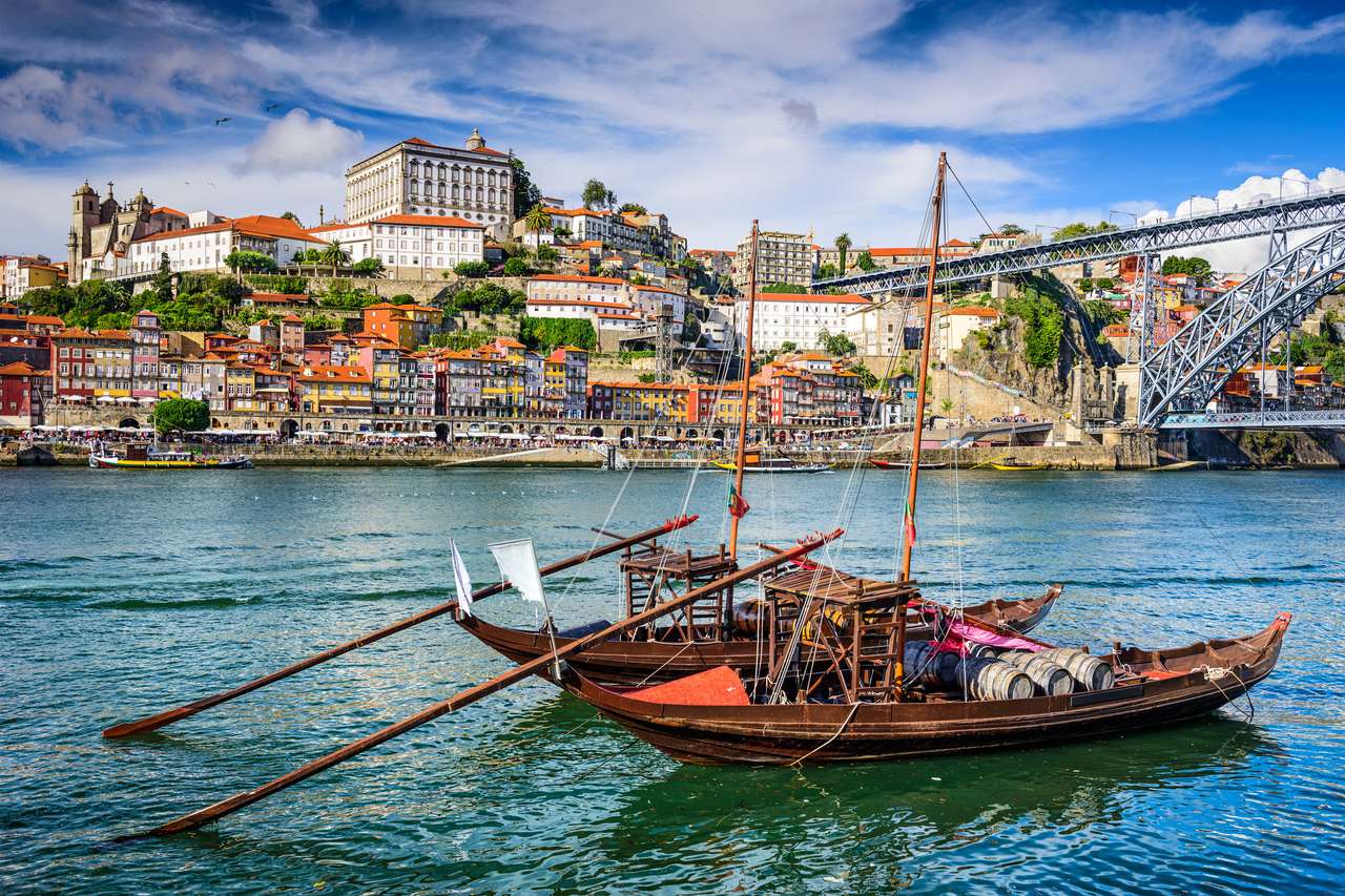Porto, Portugal stadsgezicht aan de rivier de Douro. online puzzel