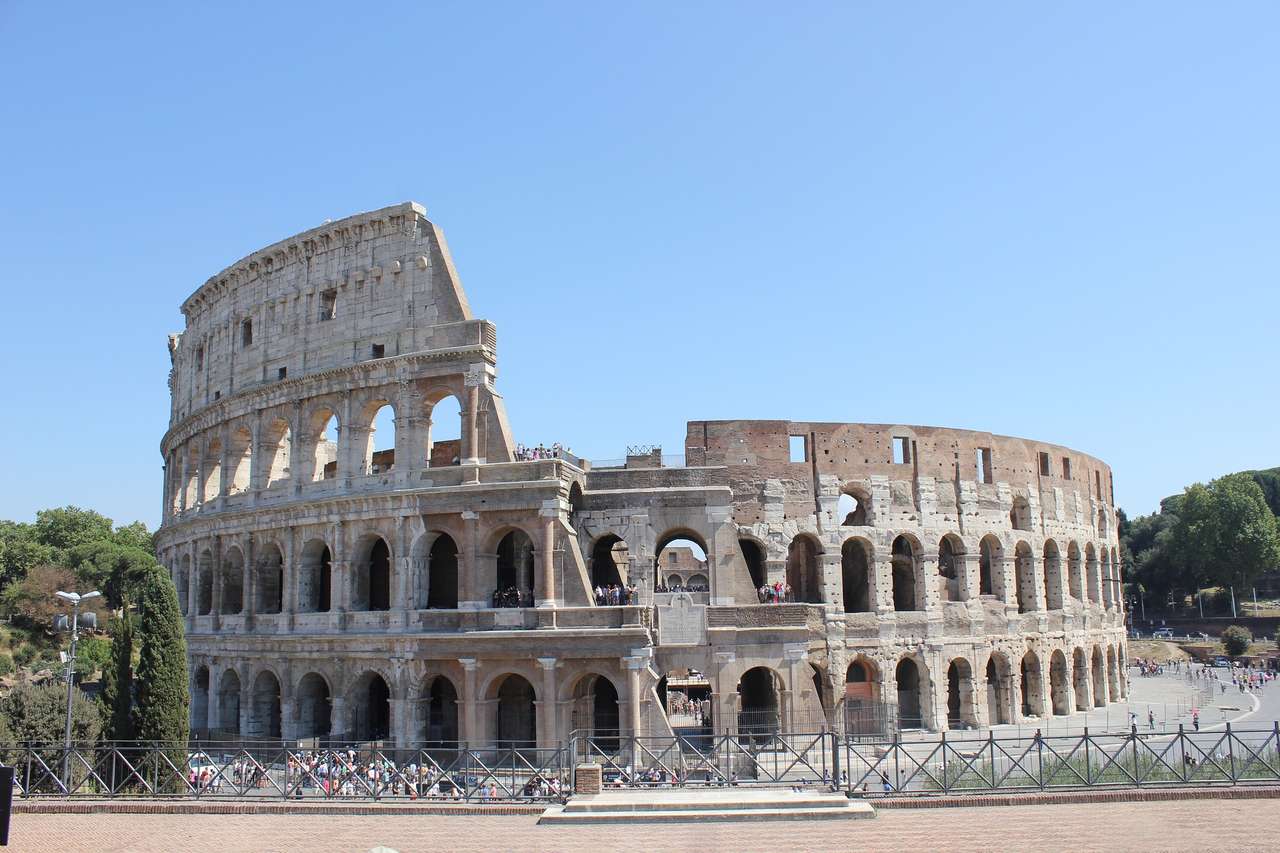 Colosseum puzzle online