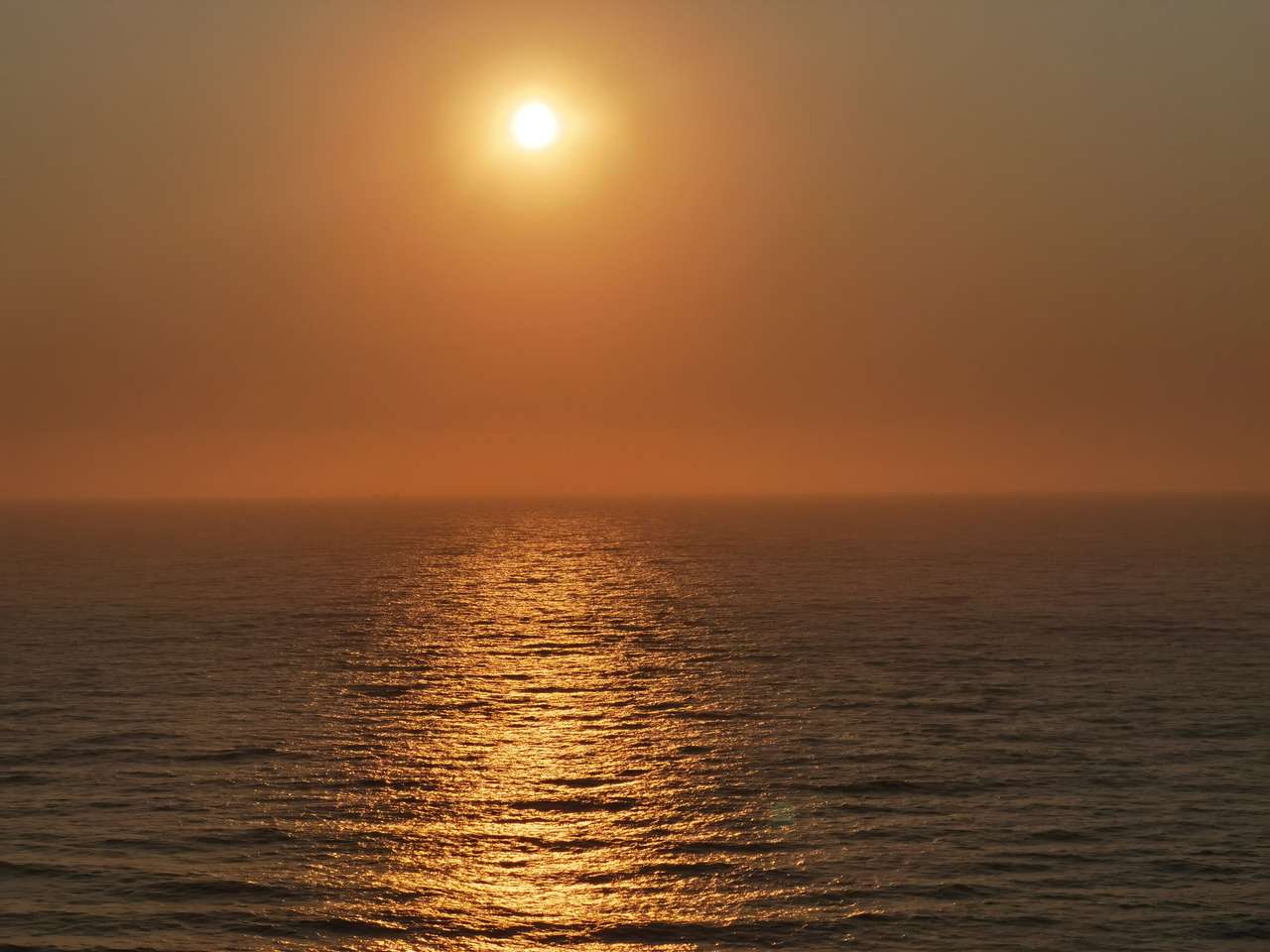 Схід сонця 1 скласти пазл онлайн з фото