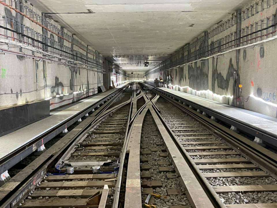 Linha de túnel 11 puzzle online a partir de fotografia
