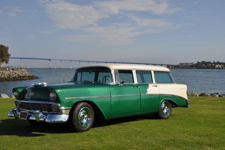1956 chevy station wagon puzzle online from photo