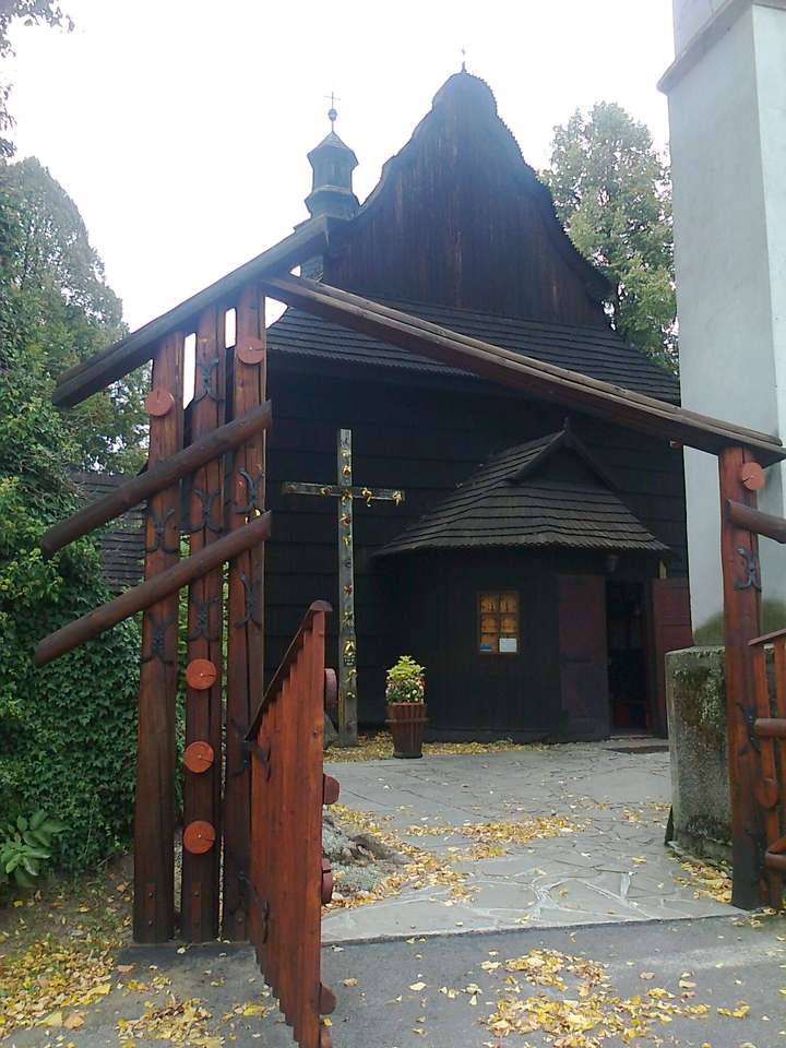 Η εκκλησία στο Szymbark online παζλ