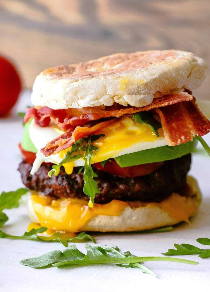Πρωινό Burger παζλ online από φωτογραφία