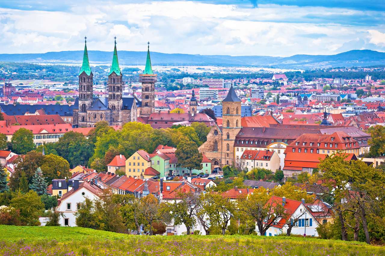 Architettura di Bamberg, regione della Baviera in Germania puzzle online da foto