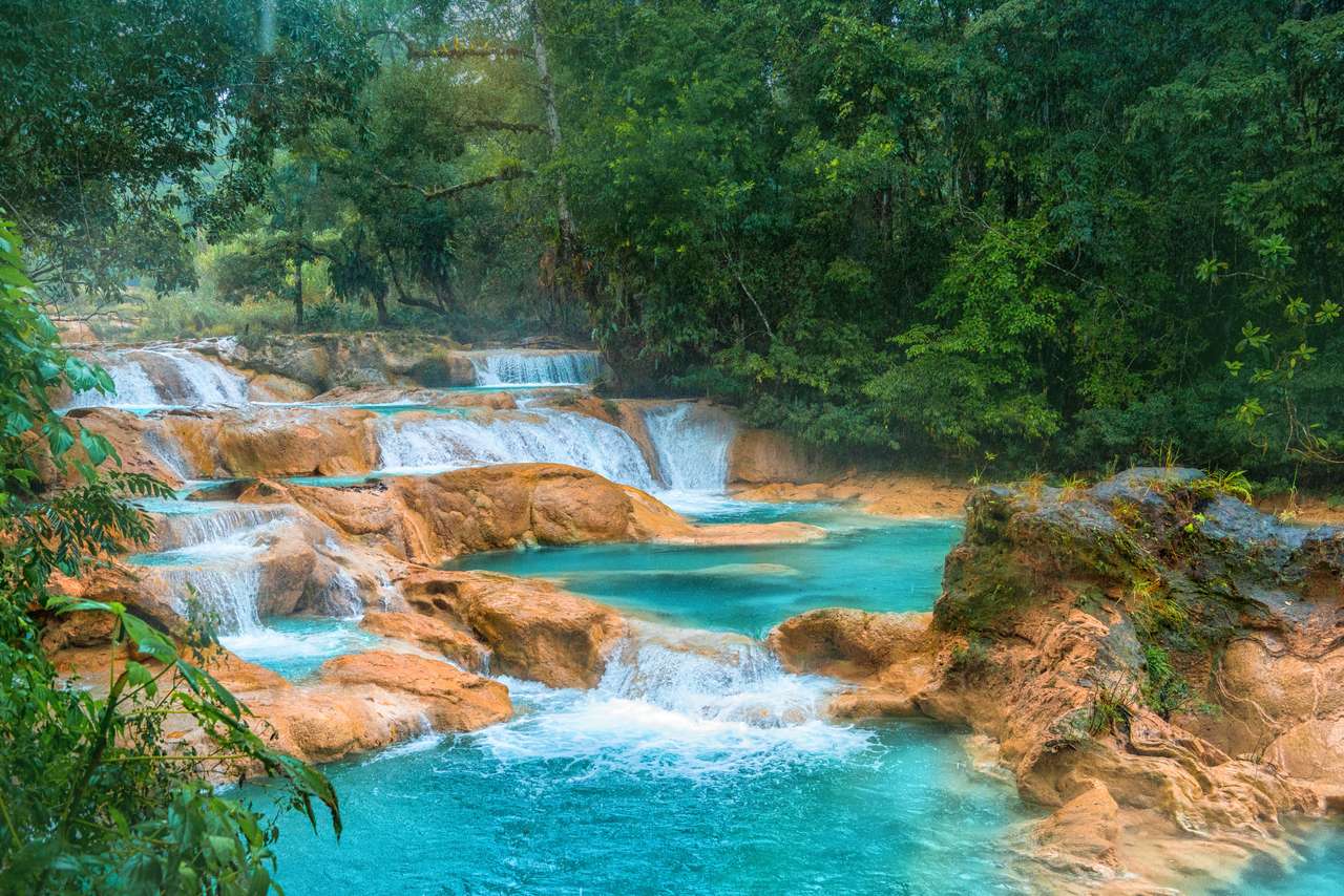 Cascadas de Agua Azul vattenfall. Agua Azul. Yucatan. Mexiko pussel online från foto
