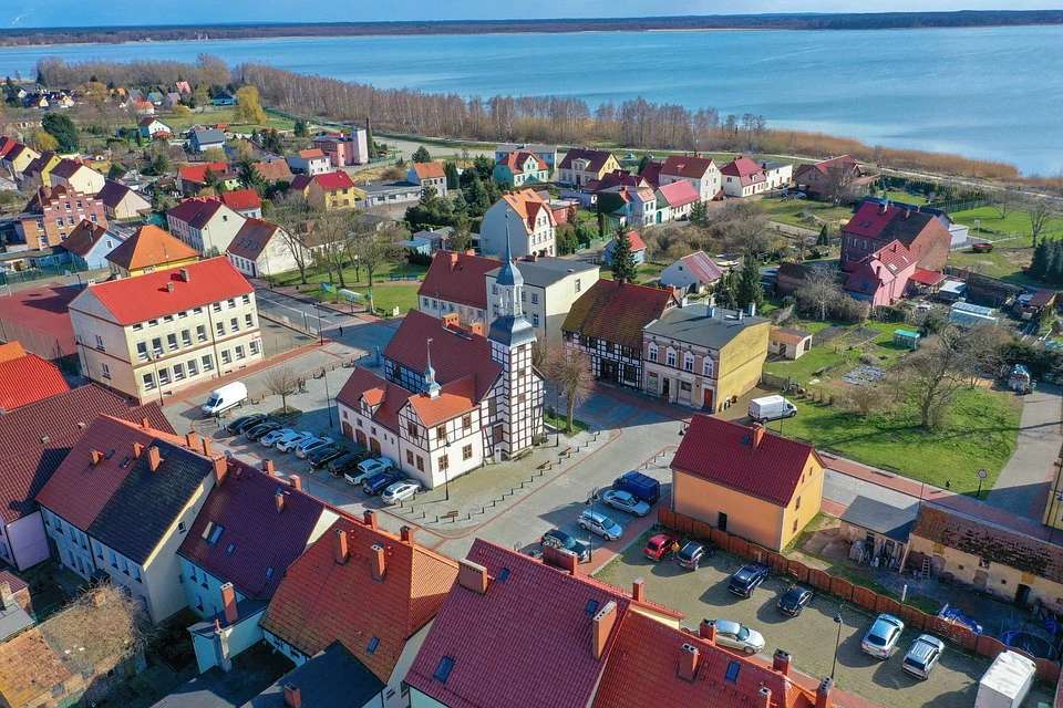 The town from a bird's eye view puzzle online from photo