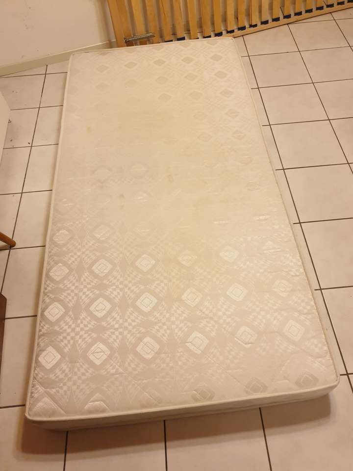 mattress puzzle online from photo