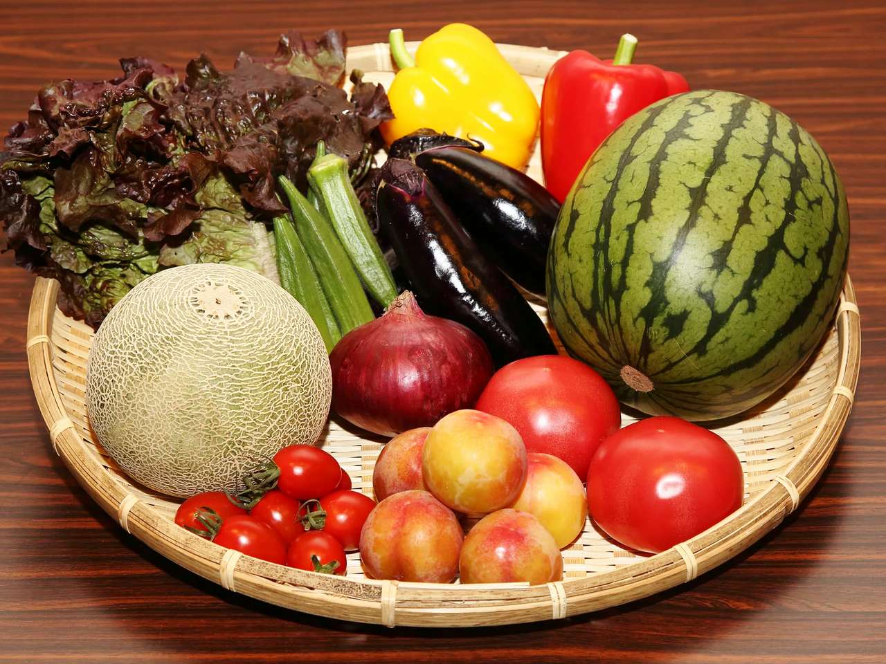 Frukt och grönsaker pussel online från foto